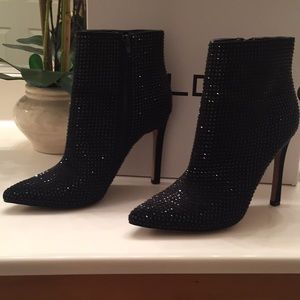 Aldo Ankle booties